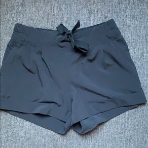 Lululemon Spring Break Away Shorts